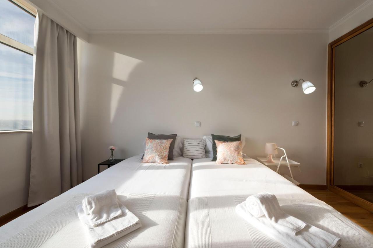 Lovelystay - 1Br Flat With Stunning Views Over Porto Vila Nova de Gaia Eksteriør bilde