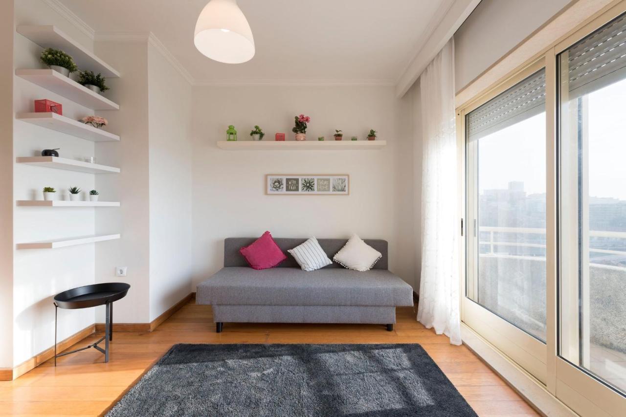 Lovelystay - 1Br Flat With Stunning Views Over Porto Vila Nova de Gaia Eksteriør bilde