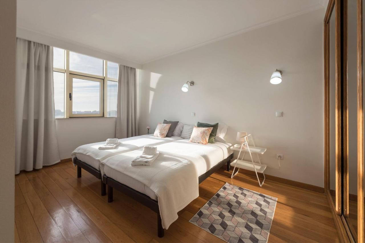 Lovelystay - 1Br Flat With Stunning Views Over Porto Vila Nova de Gaia Eksteriør bilde