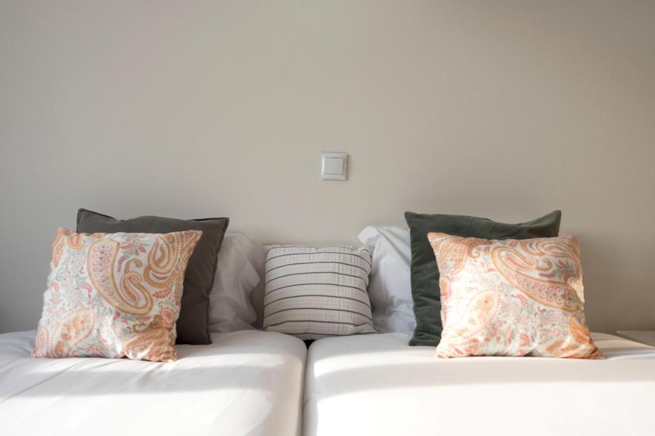 Lovelystay - 1Br Flat With Stunning Views Over Porto Vila Nova de Gaia Eksteriør bilde